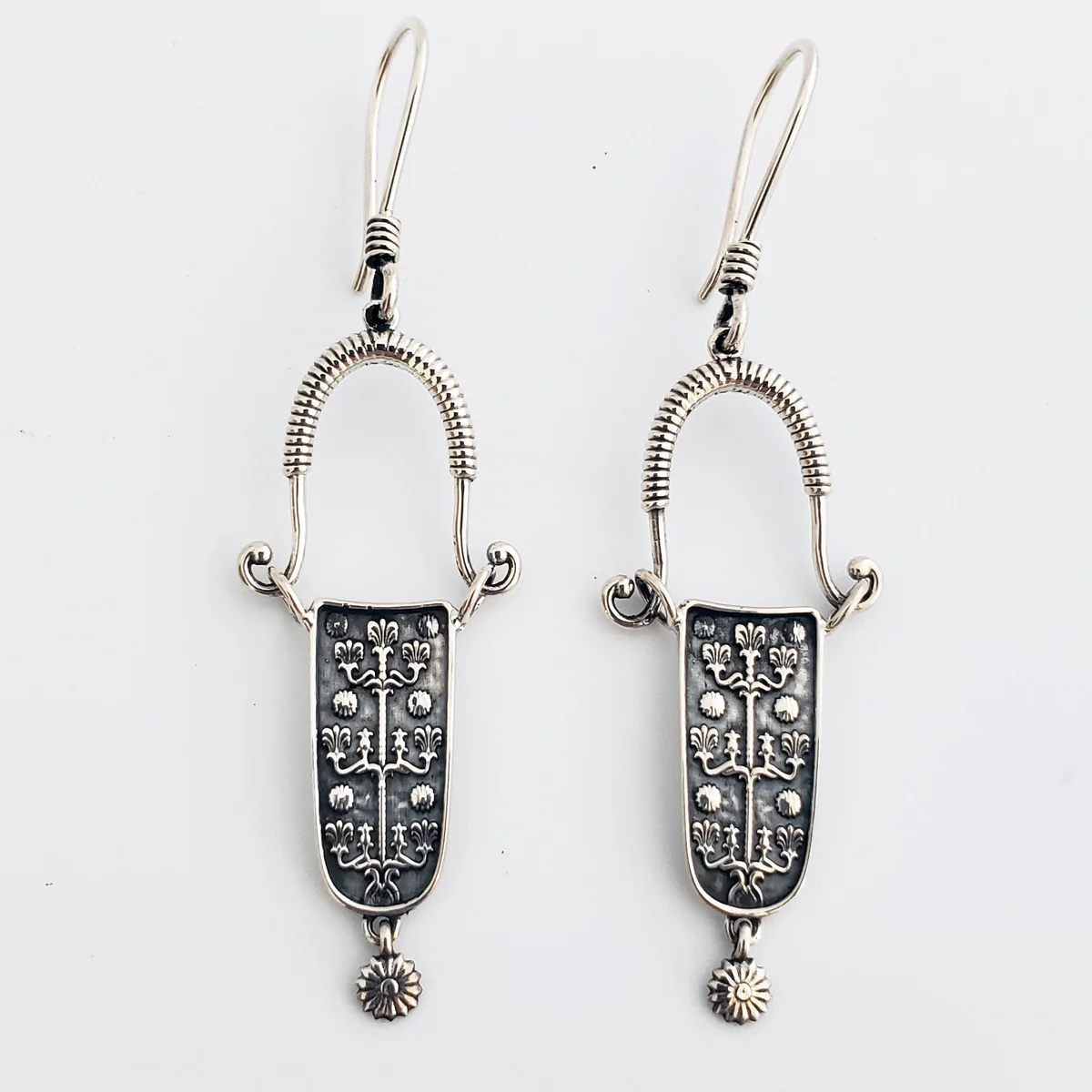 Arm Root Van Earrings Small Arm Root Van Earrings Small